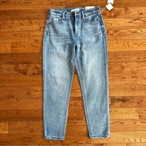 Unpublished denim Debbie slimmom fit NWT size 30